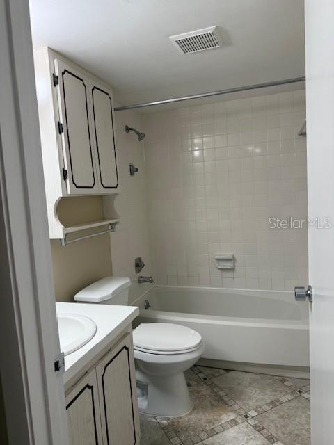 130 JASMINE WOODS CT #9D, DELTONA, FL, 32725