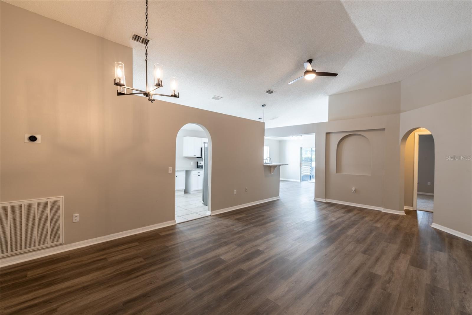 383 FAIRFIELD DR, SANFORD, FL, 32771