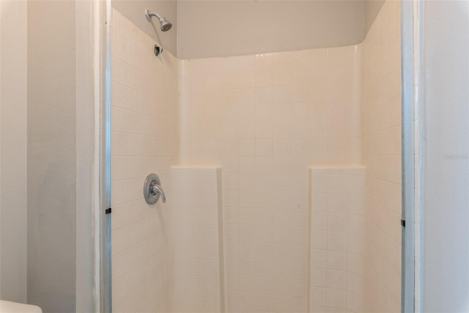 383 FAIRFIELD DR, SANFORD, FL, 32771