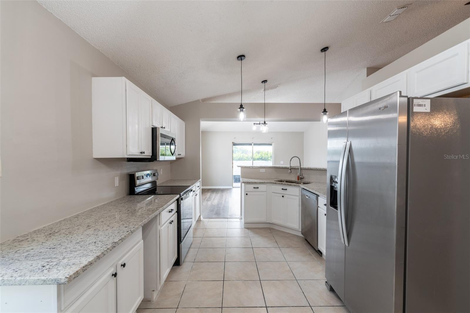 383 FAIRFIELD DR, SANFORD, FL, 32771