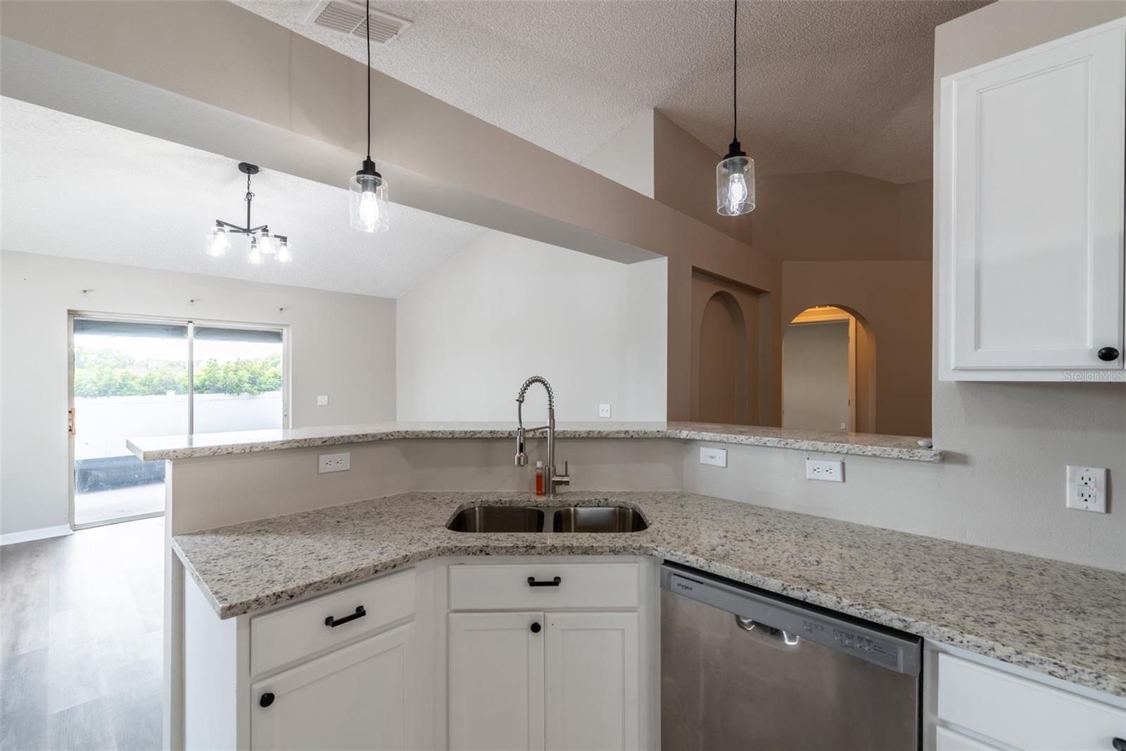 383 FAIRFIELD DR, SANFORD, FL, 32771