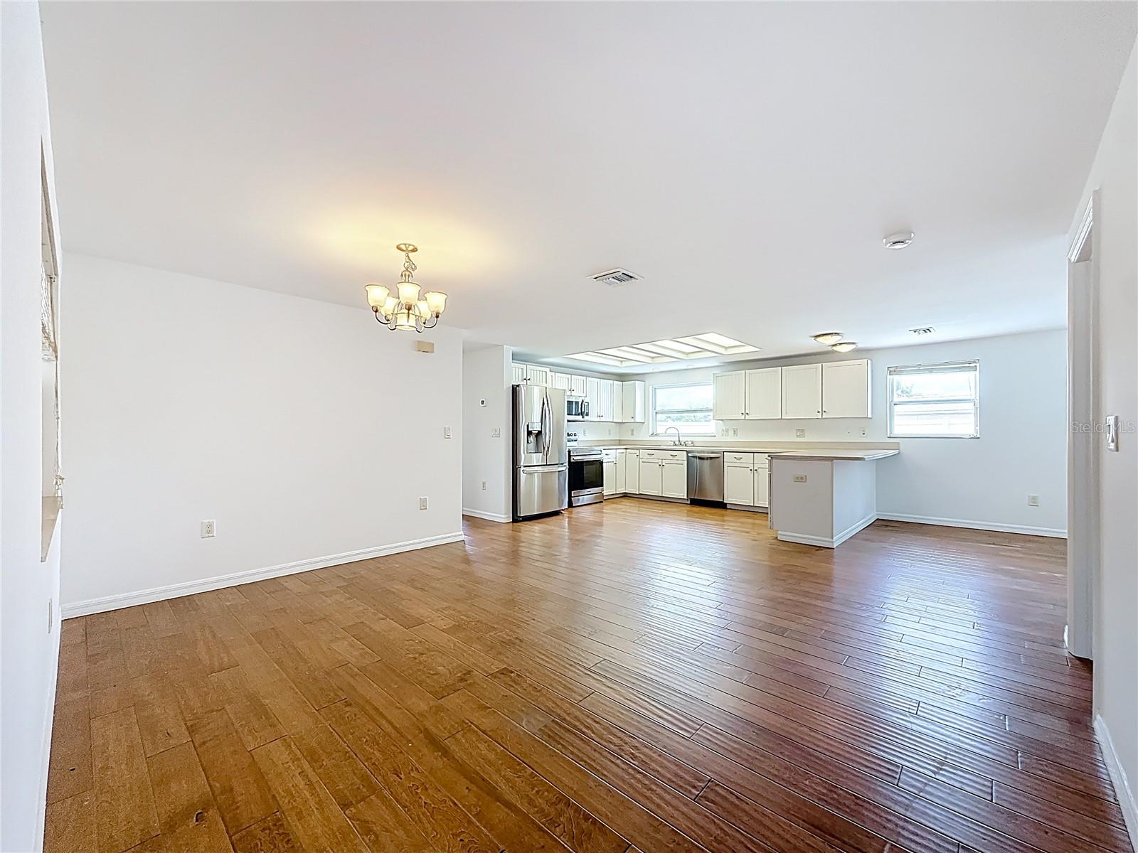 8820 58TH LN N, PINELLAS PARK, FL, 33782