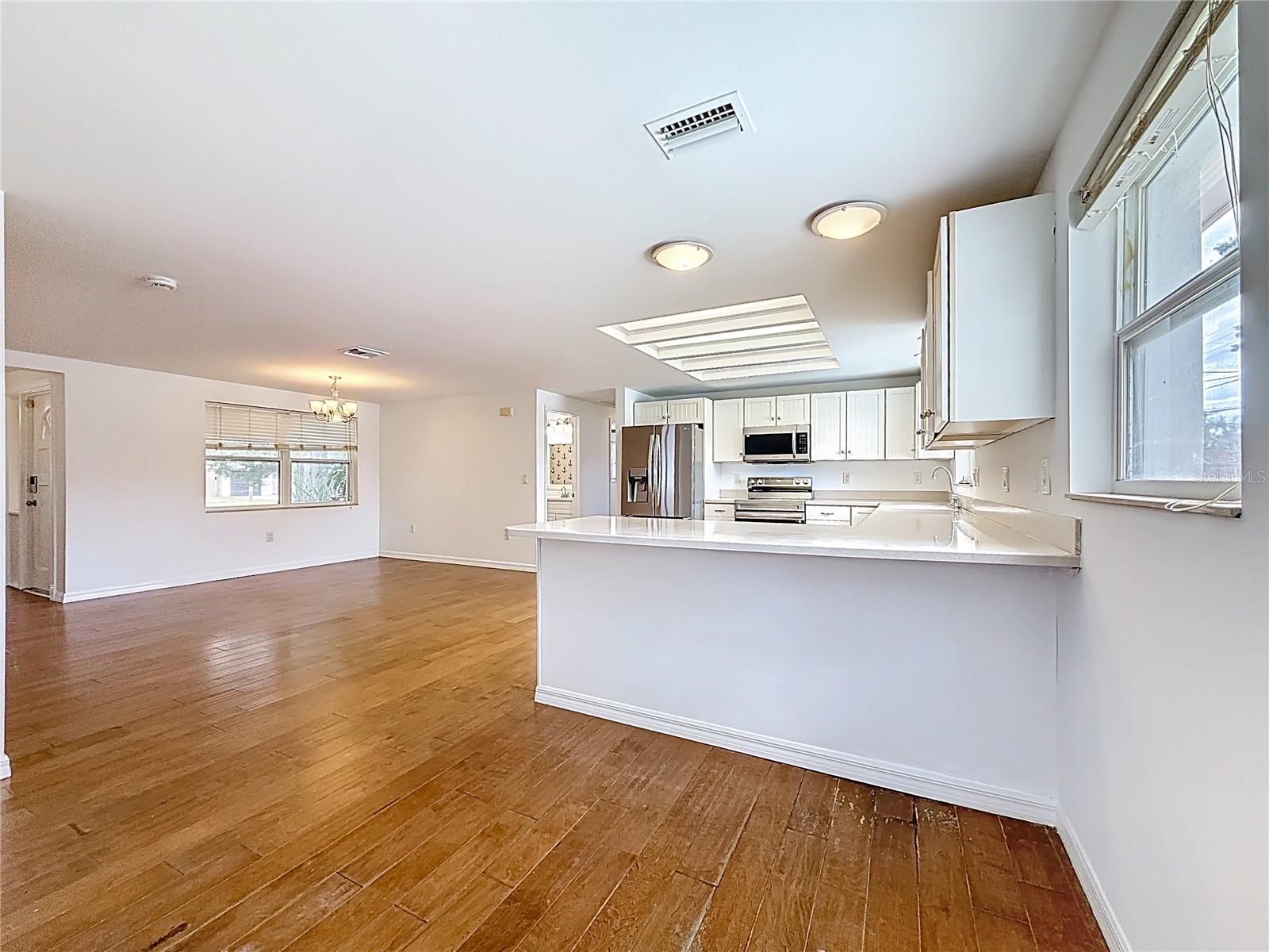 8820 58TH LN N, PINELLAS PARK, FL, 33782