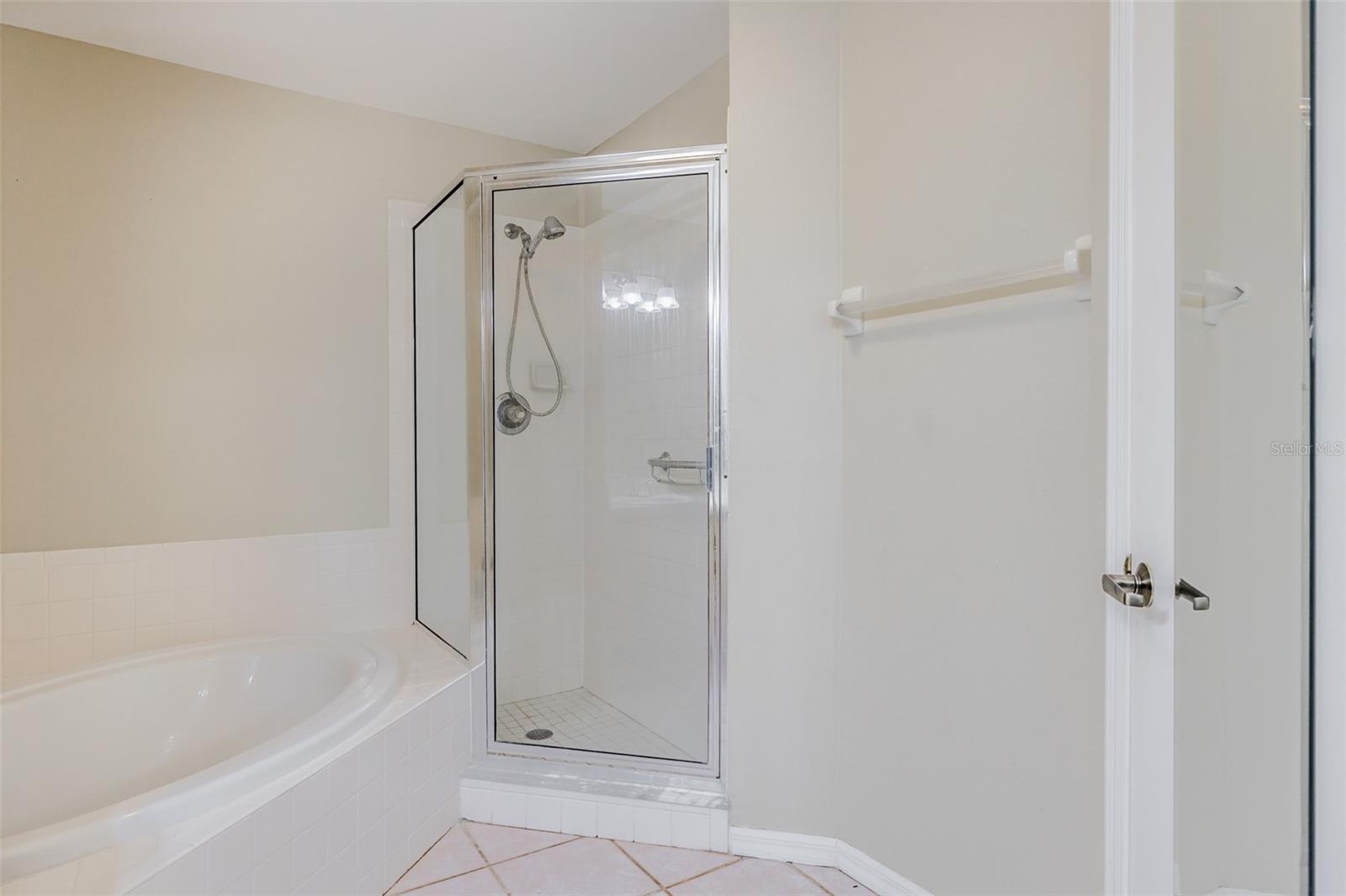 14643 PAR CLUB CIR #14643, TAMPA, FL, 33618