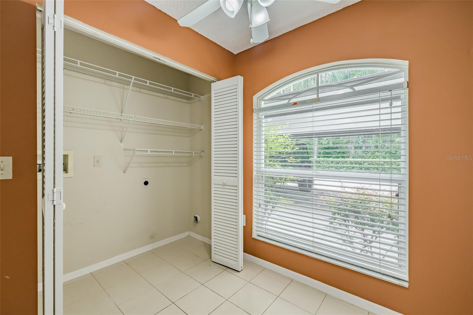 14643 PAR CLUB CIR #14643, TAMPA, FL, 33618