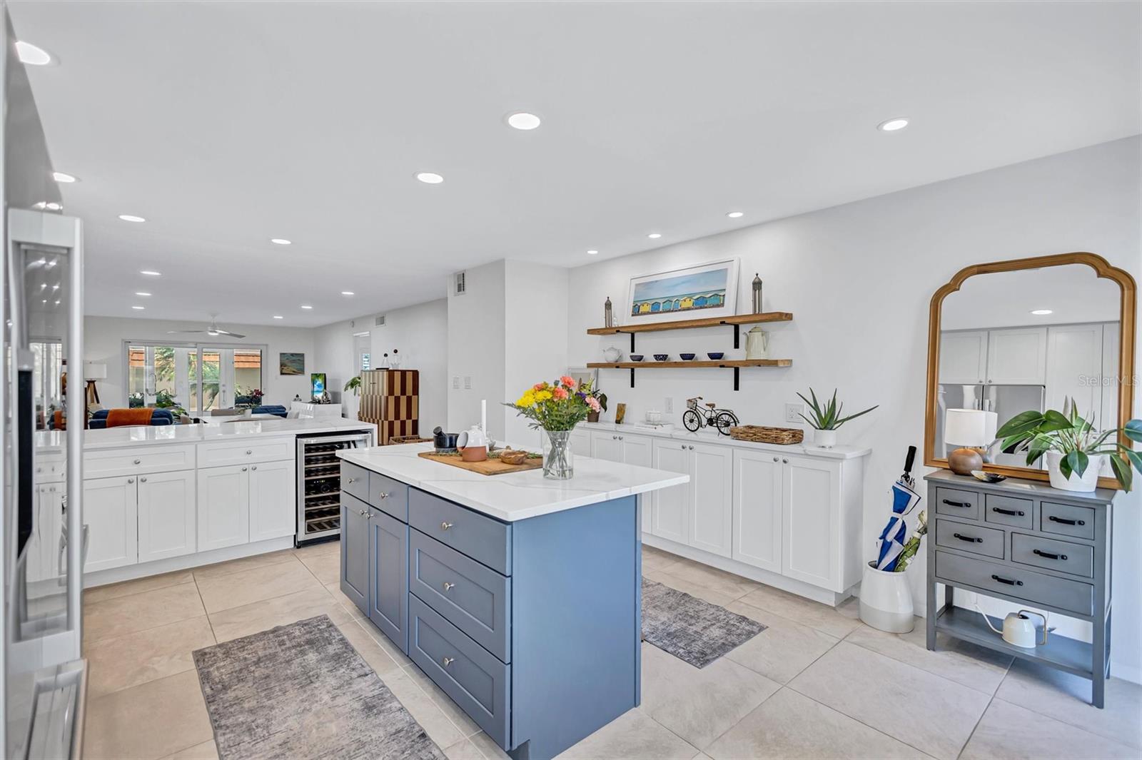 1600 1ST AVE W #102A, BRADENTON, FL, 34205