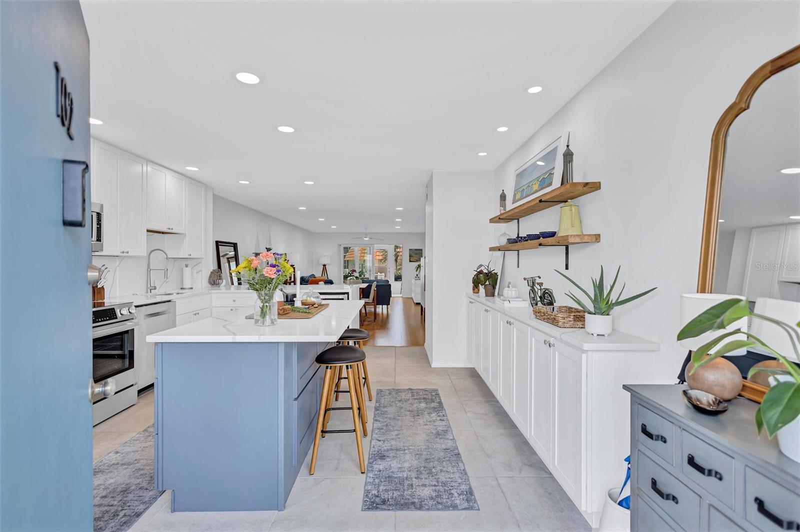 1600 1ST AVE W #102A, BRADENTON, FL, 34205