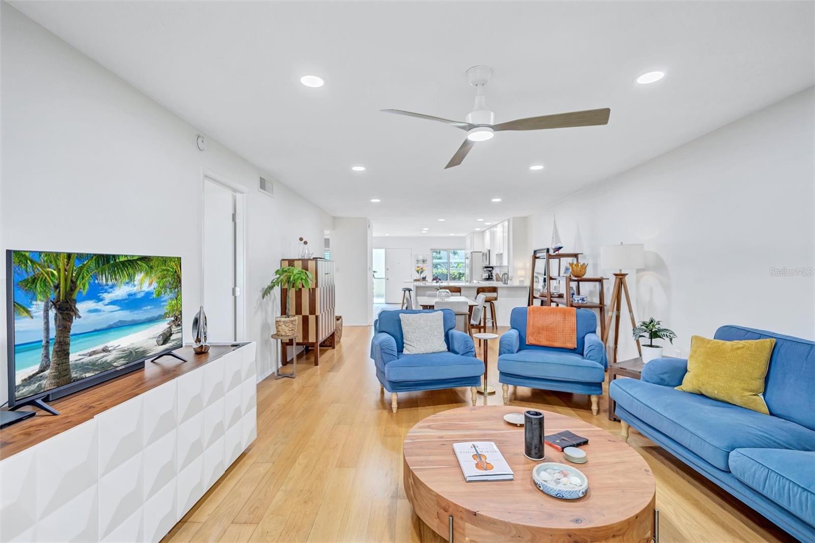 1600 1ST AVE W #102A, BRADENTON, FL, 34205