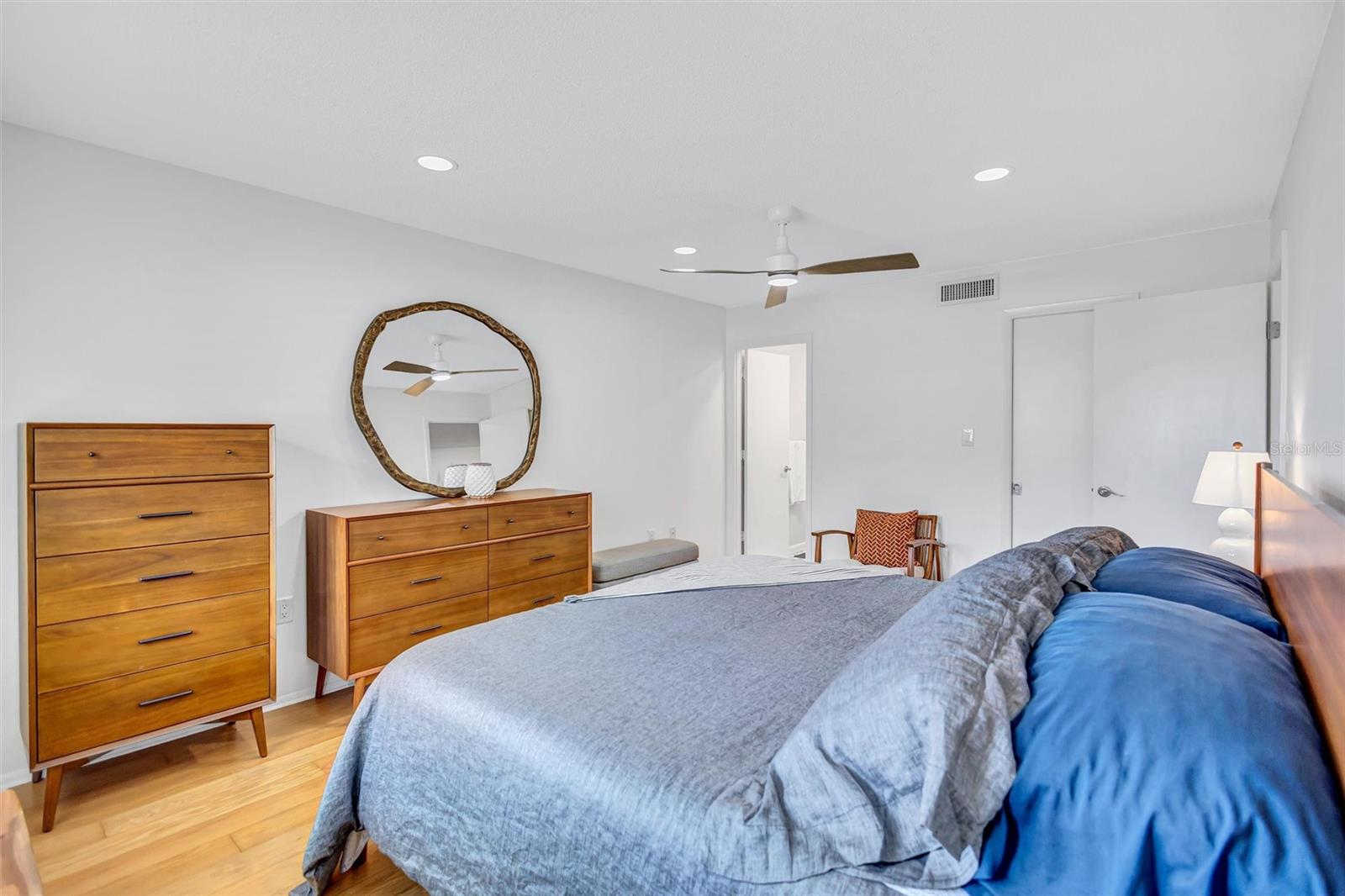 1600 1ST AVE W #102A, BRADENTON, FL, 34205