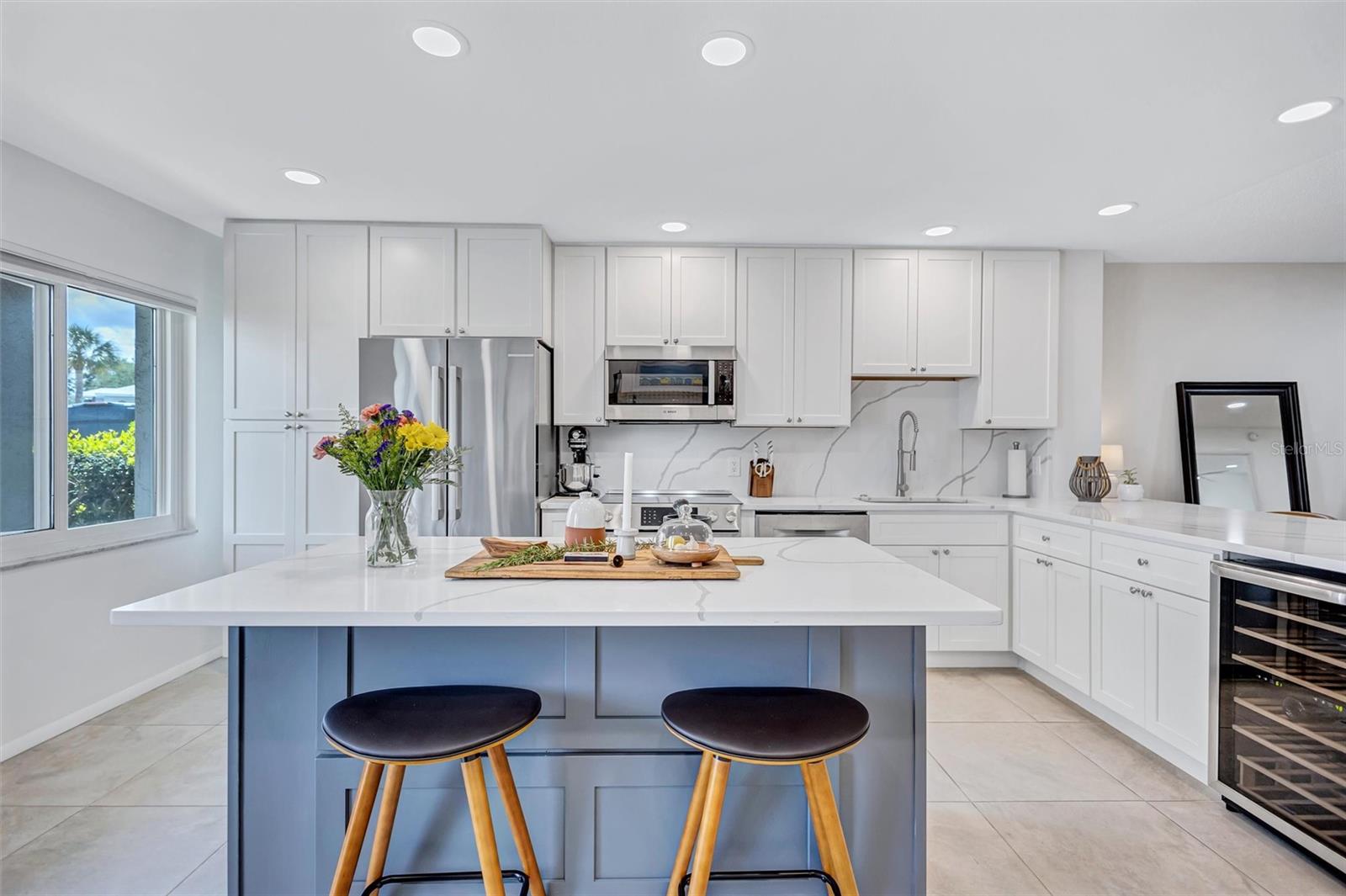 1600 1ST AVE W #102A, BRADENTON, FL, 34205