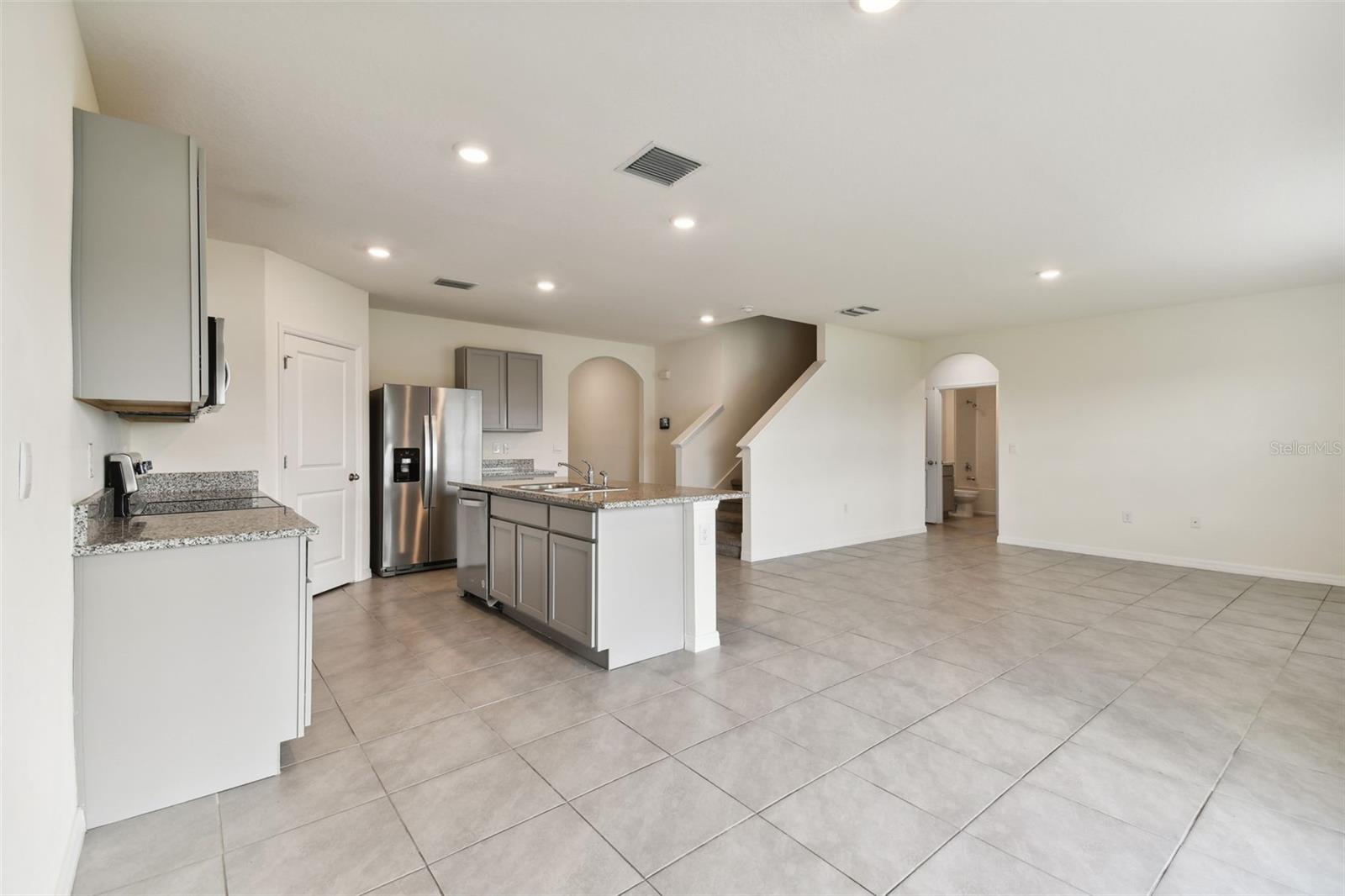 33405 HAMILTON HILL LN, WESLEY CHAPEL, FL, 33545