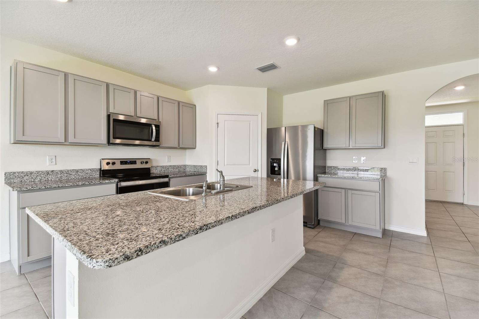 33405 HAMILTON HILL LN, WESLEY CHAPEL, FL, 33545