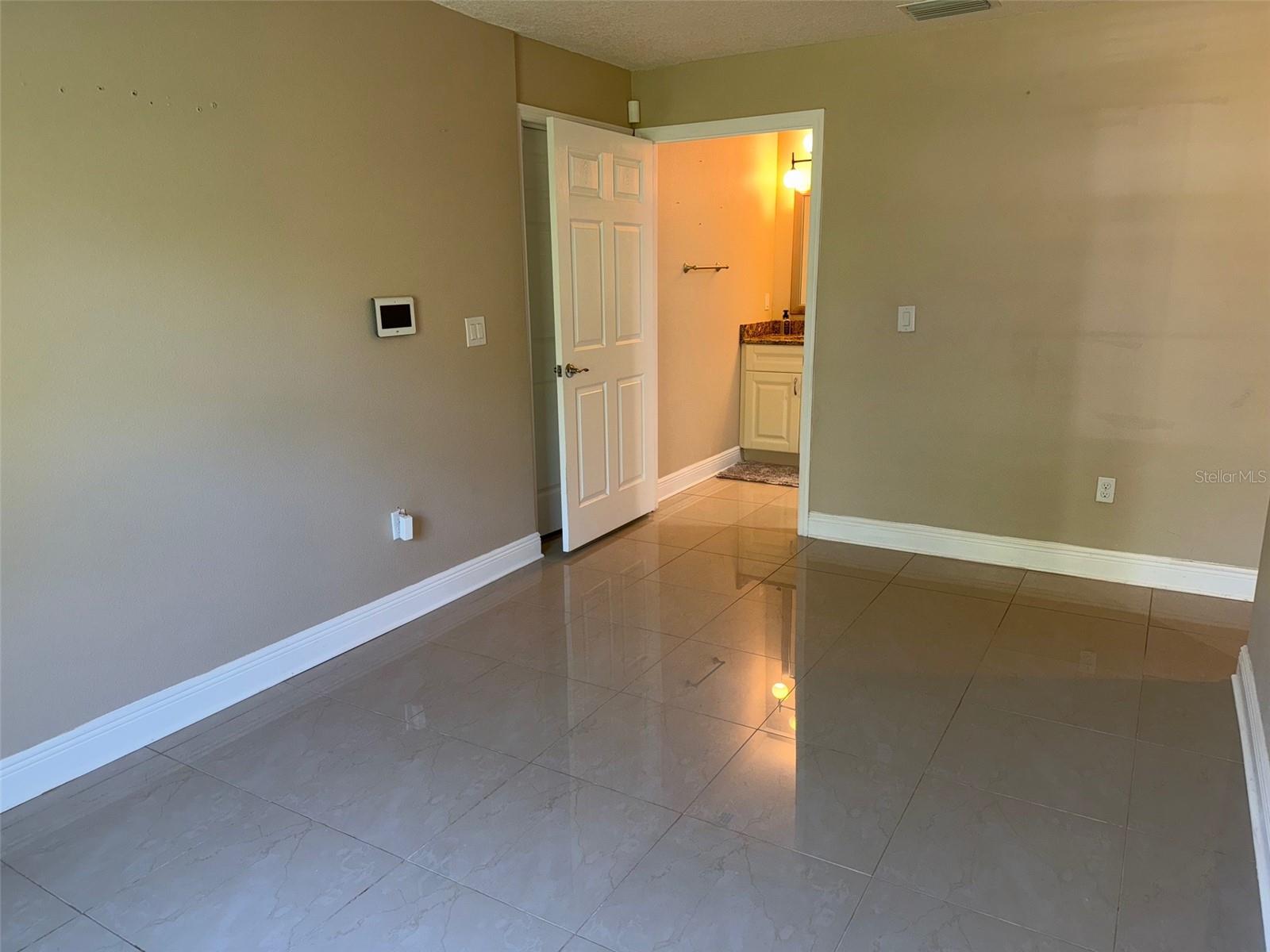 6609 MYRNA DR, TAMPA, FL, 33619