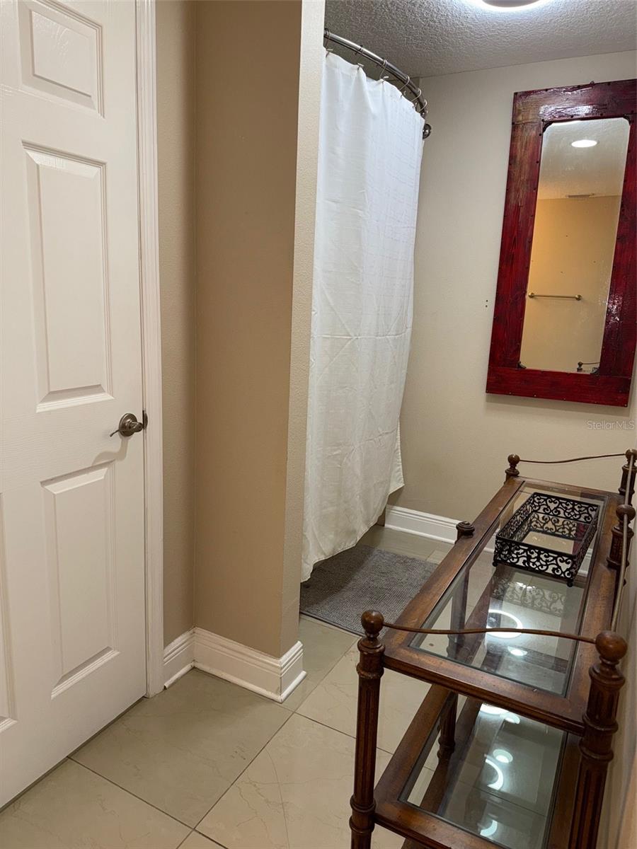 6609 MYRNA DR, TAMPA, FL, 33619