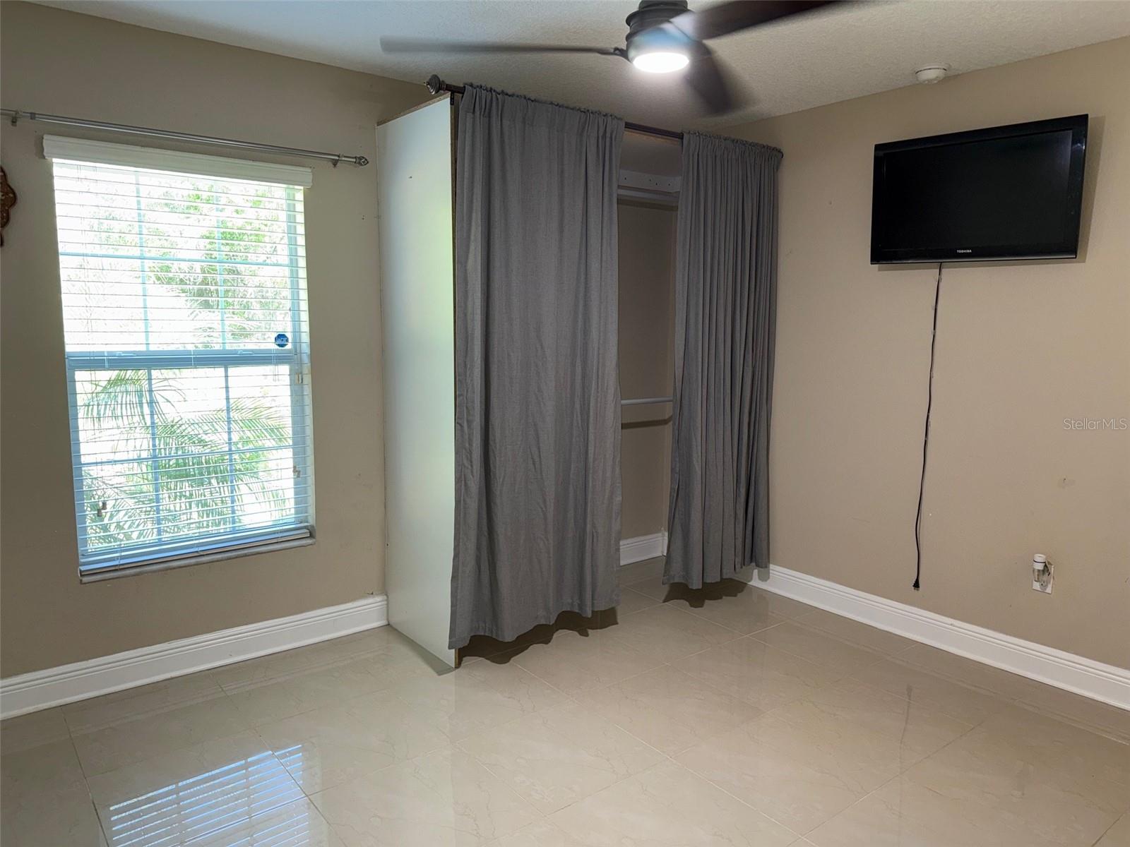 6609 MYRNA DR, TAMPA, FL, 33619