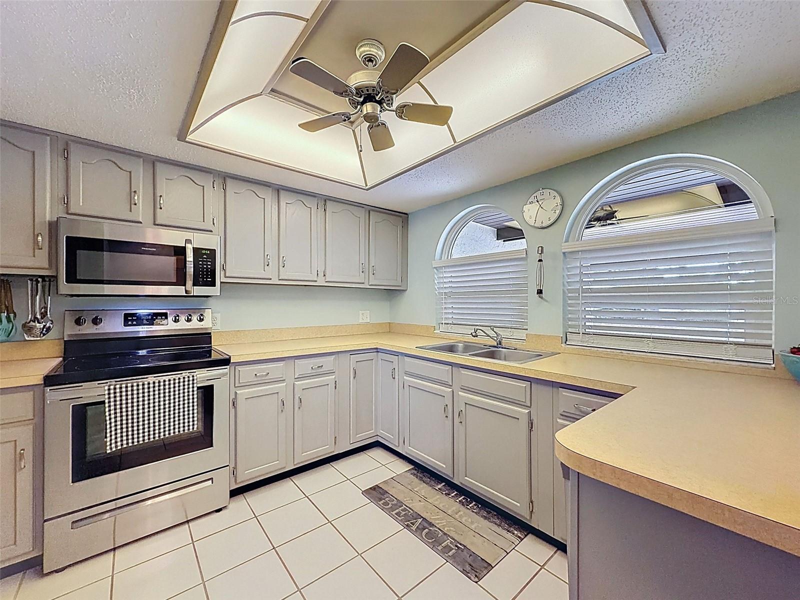 9127 LINGROVE RD, WEEKI WACHEE, FL, 34613