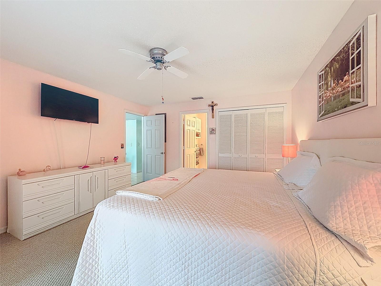 9127 LINGROVE RD, WEEKI WACHEE, FL, 34613