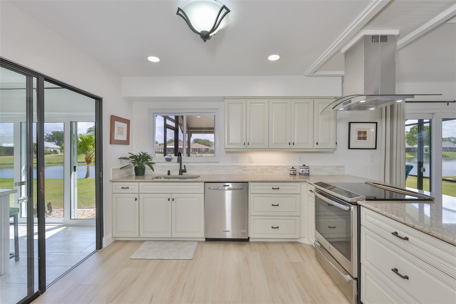 2003 WEDGE CT, SUN CITY CENTER, FL, 33573