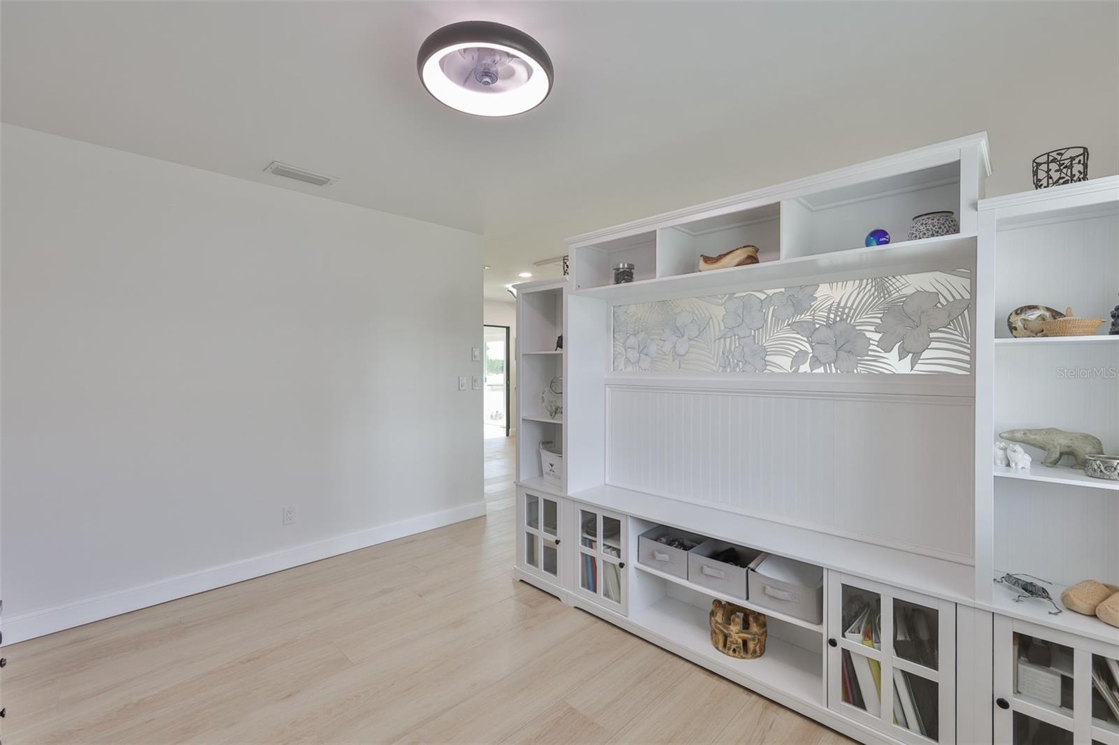 2003 WEDGE CT, SUN CITY CENTER, FL, 33573