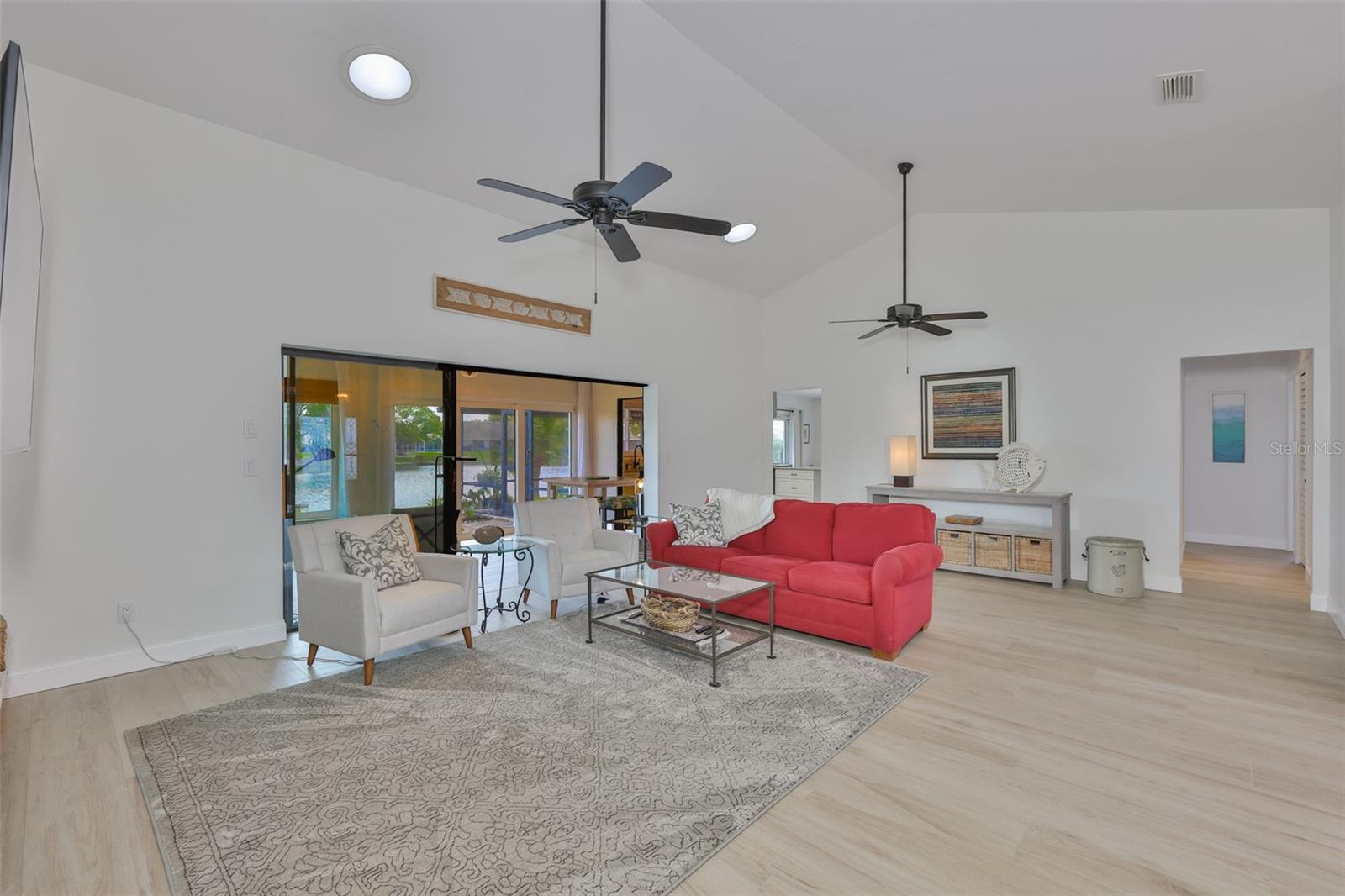 2003 WEDGE CT, SUN CITY CENTER, FL, 33573