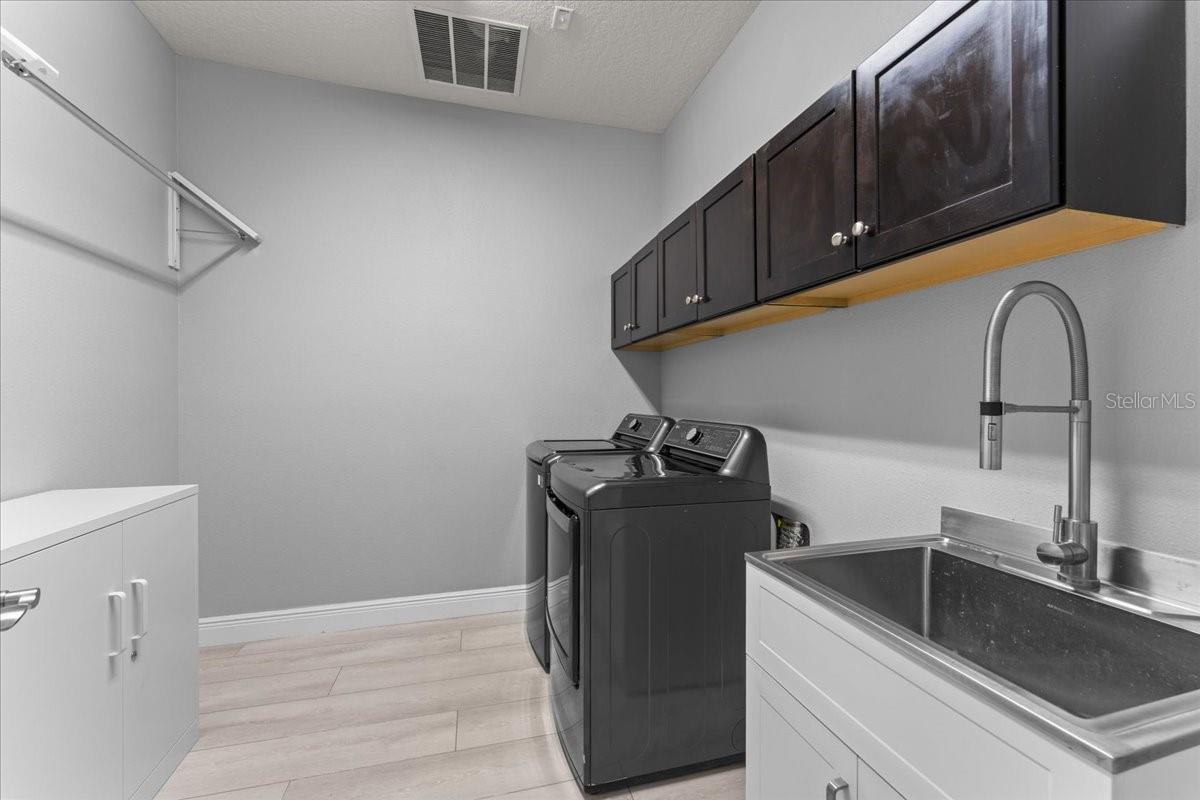 1675 FEATHER GRASS LOOP, LUTZ, FL, 33558