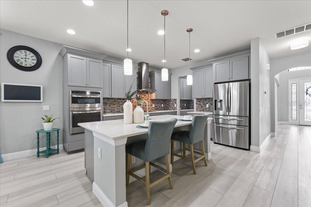 1675 FEATHER GRASS LOOP, LUTZ, FL, 33558