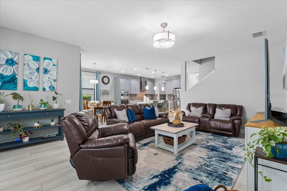 1675 FEATHER GRASS LOOP, LUTZ, FL, 33558