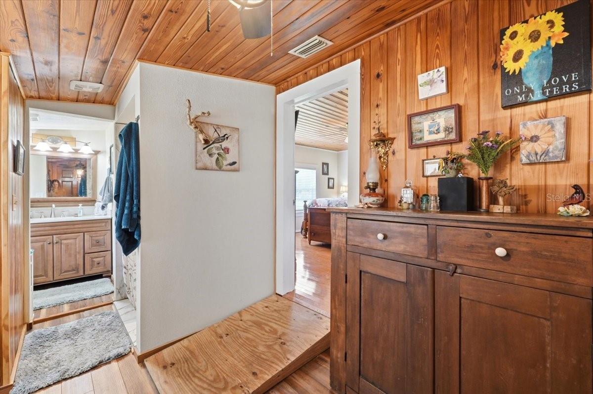 4225 OLD KATHLEEN RD, LAKELAND, FL, 33810