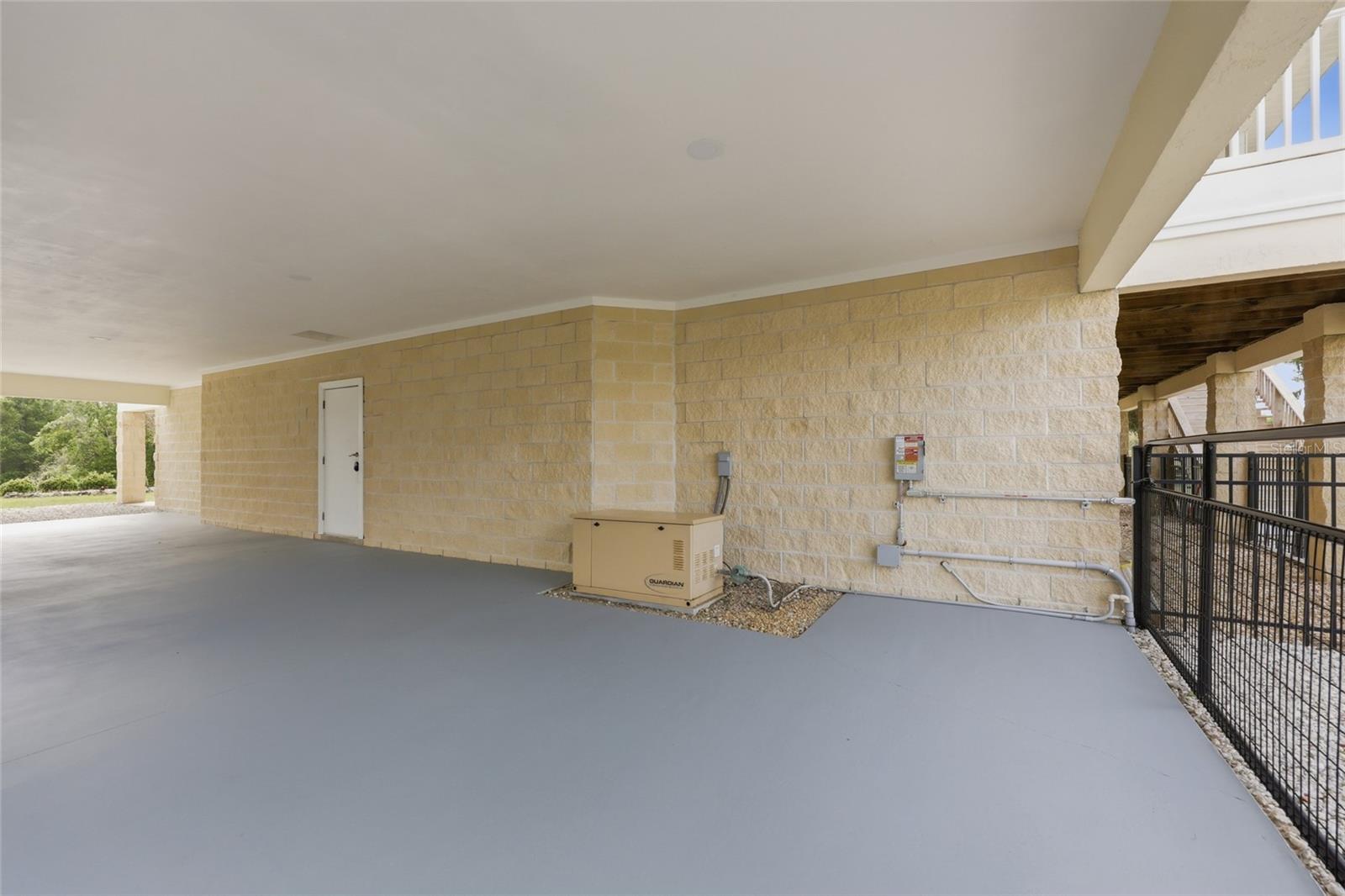 1042 SW WOODLAND AVE, FORT WHITE, FL, 32038