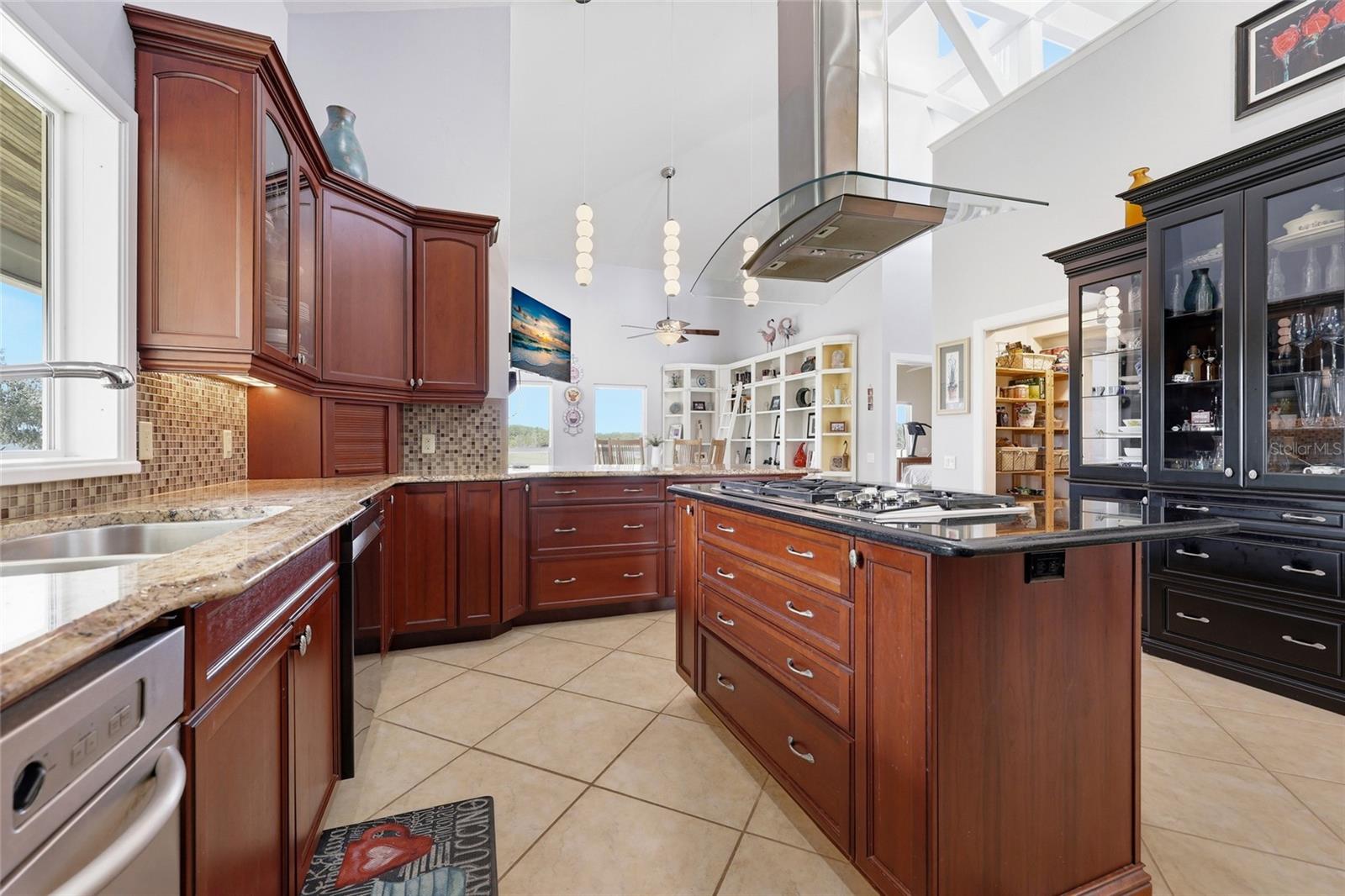 1042 SW WOODLAND AVE, FORT WHITE, FL, 32038