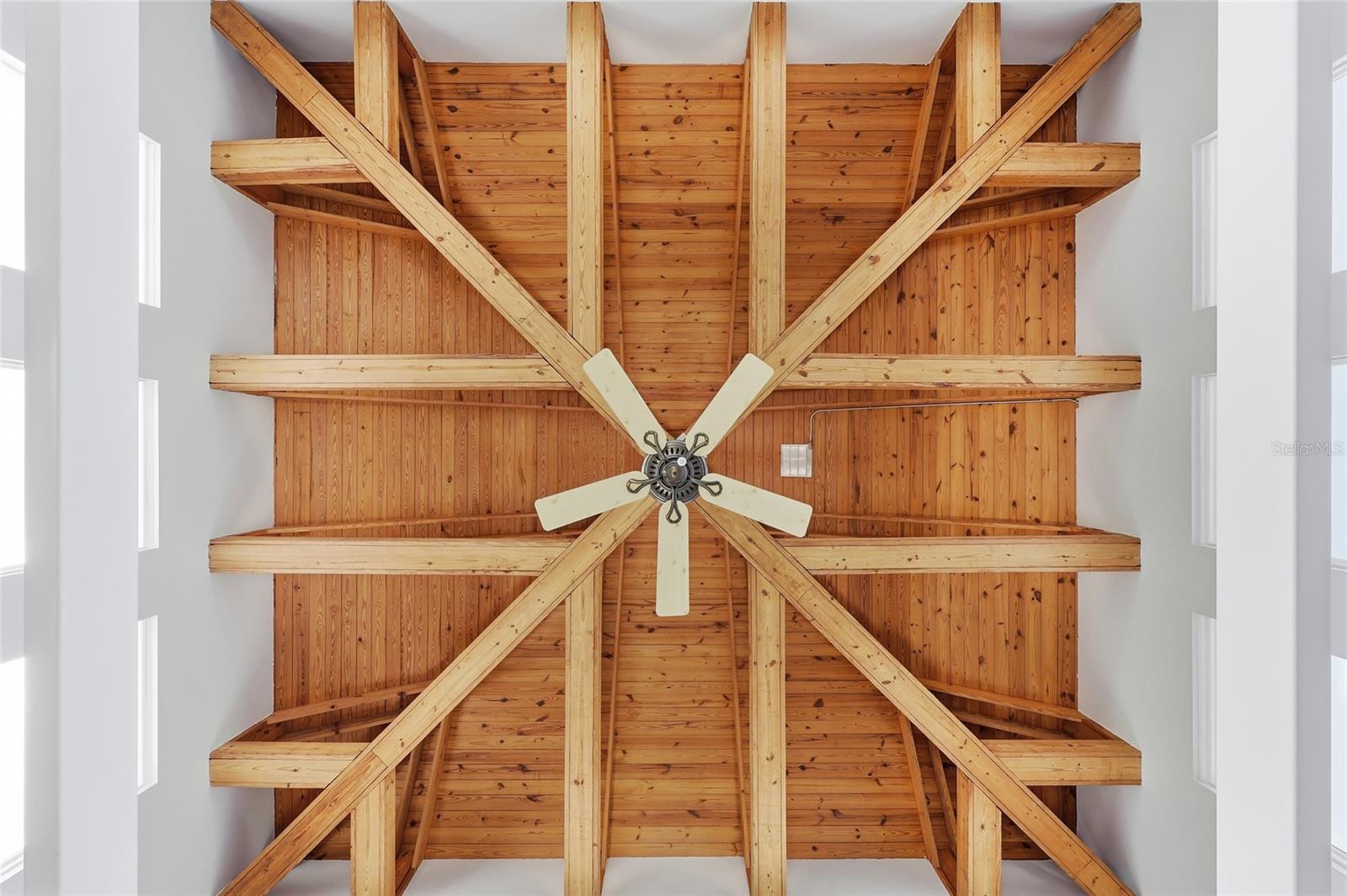 1042 SW WOODLAND AVE, FORT WHITE, FL, 32038