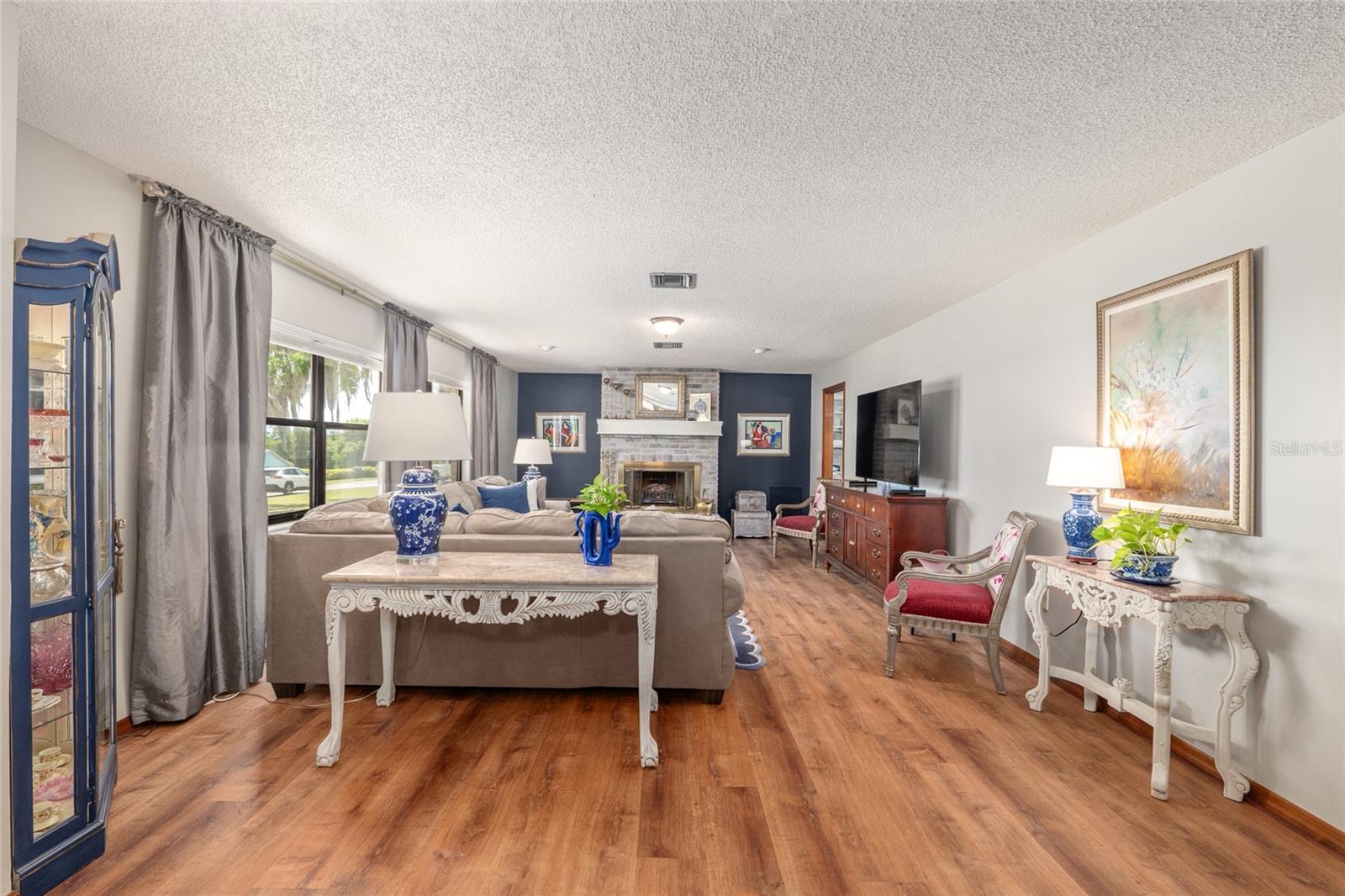 38845 ELLA DR, LADY LAKE, FL, 32159