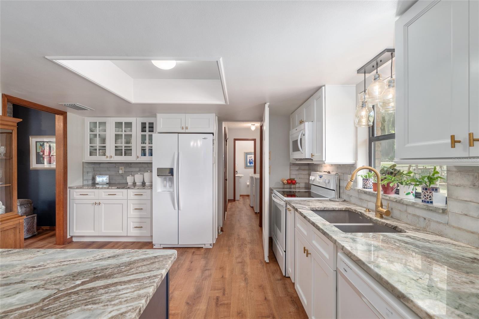 38845 ELLA DR, LADY LAKE, FL, 32159