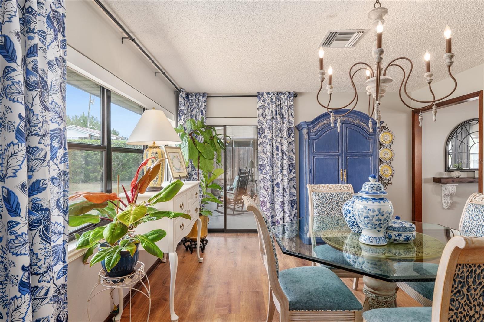 38845 ELLA DR, LADY LAKE, FL, 32159