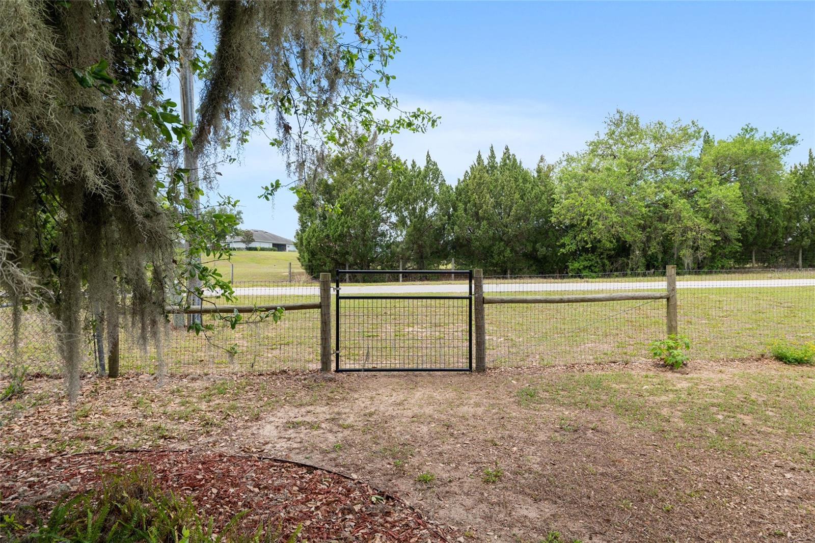 38845 ELLA DR, LADY LAKE, FL, 32159