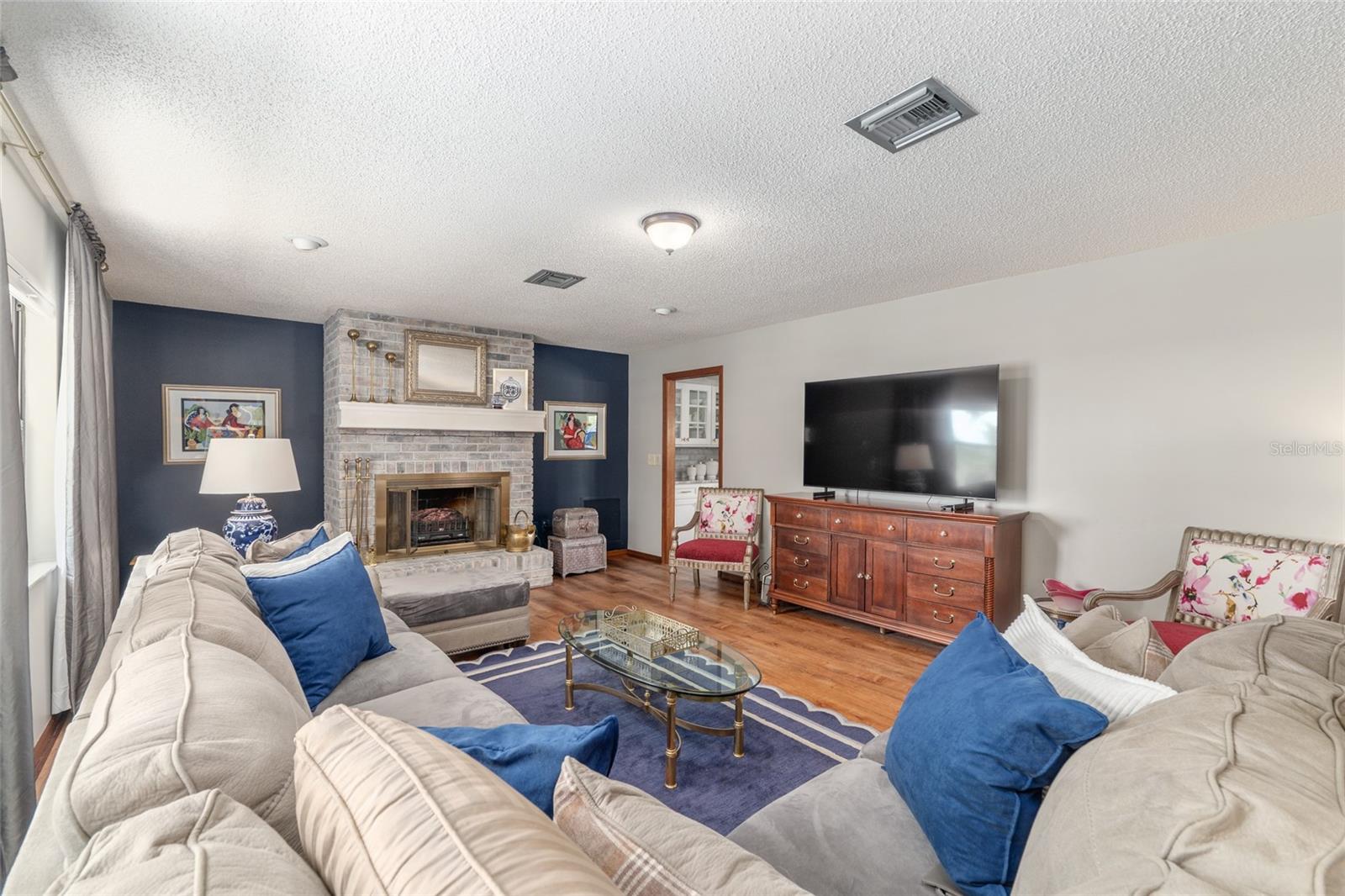 38845 ELLA DR, LADY LAKE, FL, 32159