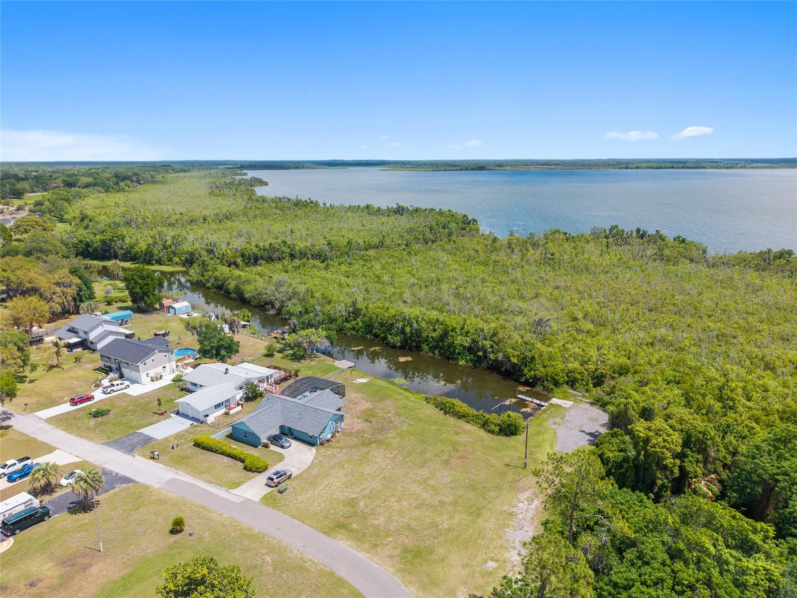 38845 ELLA DR, LADY LAKE, FL, 32159