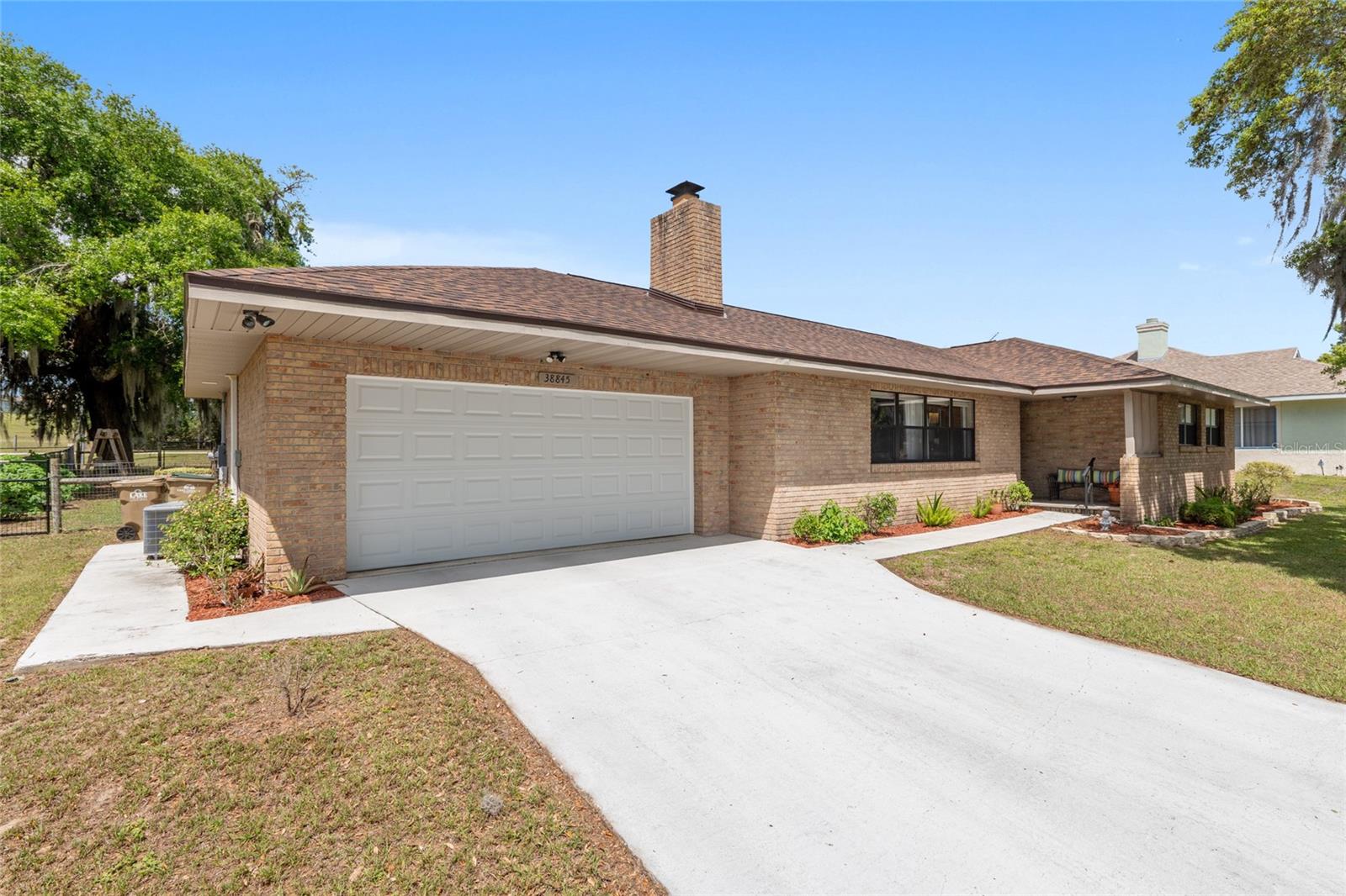 38845 ELLA DR, LADY LAKE, FL, 32159