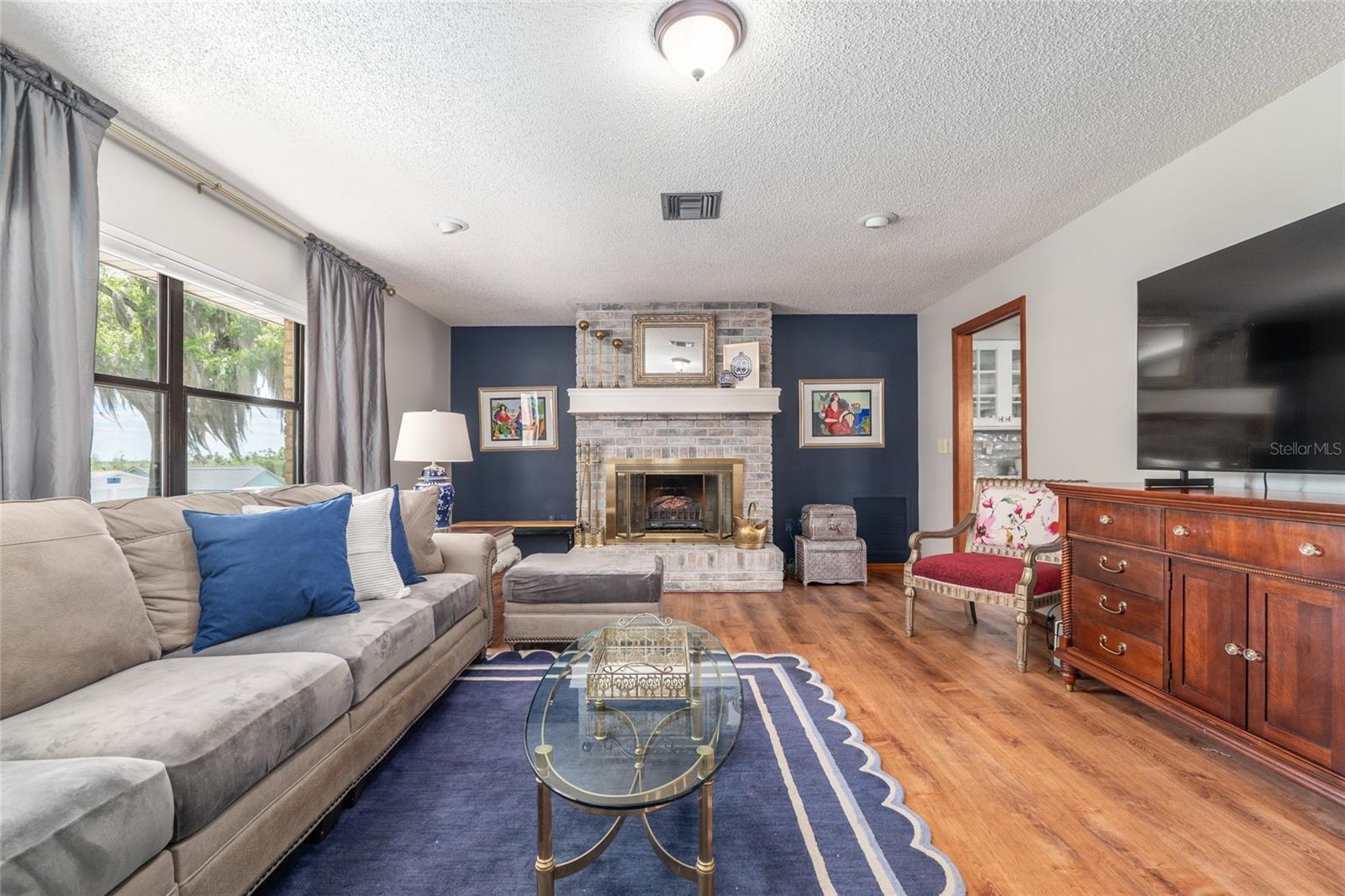 38845 ELLA DR, LADY LAKE, FL, 32159