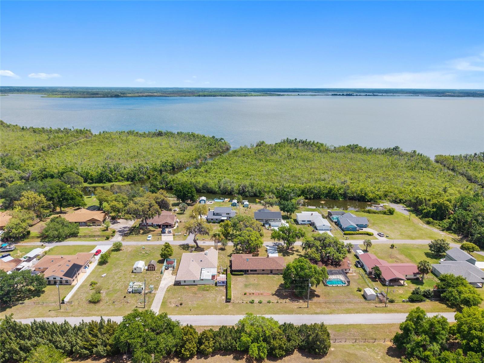 38845 ELLA DR, LADY LAKE, FL, 32159