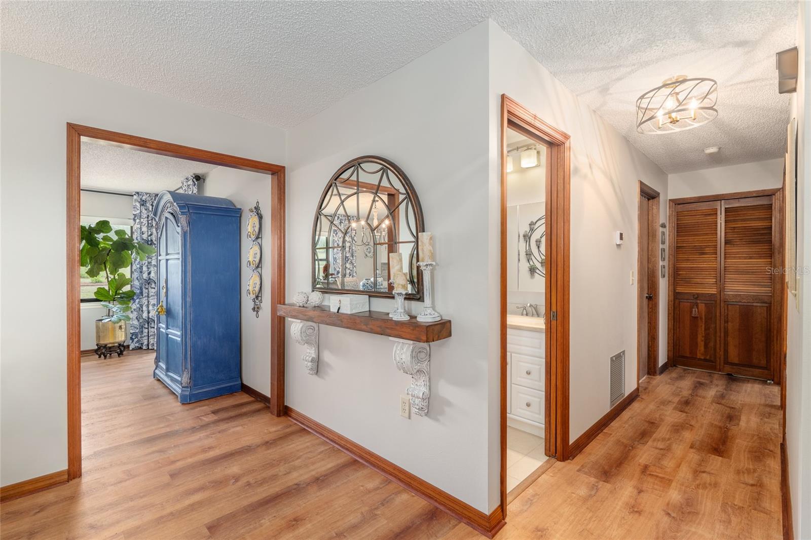 38845 ELLA DR, LADY LAKE, FL, 32159