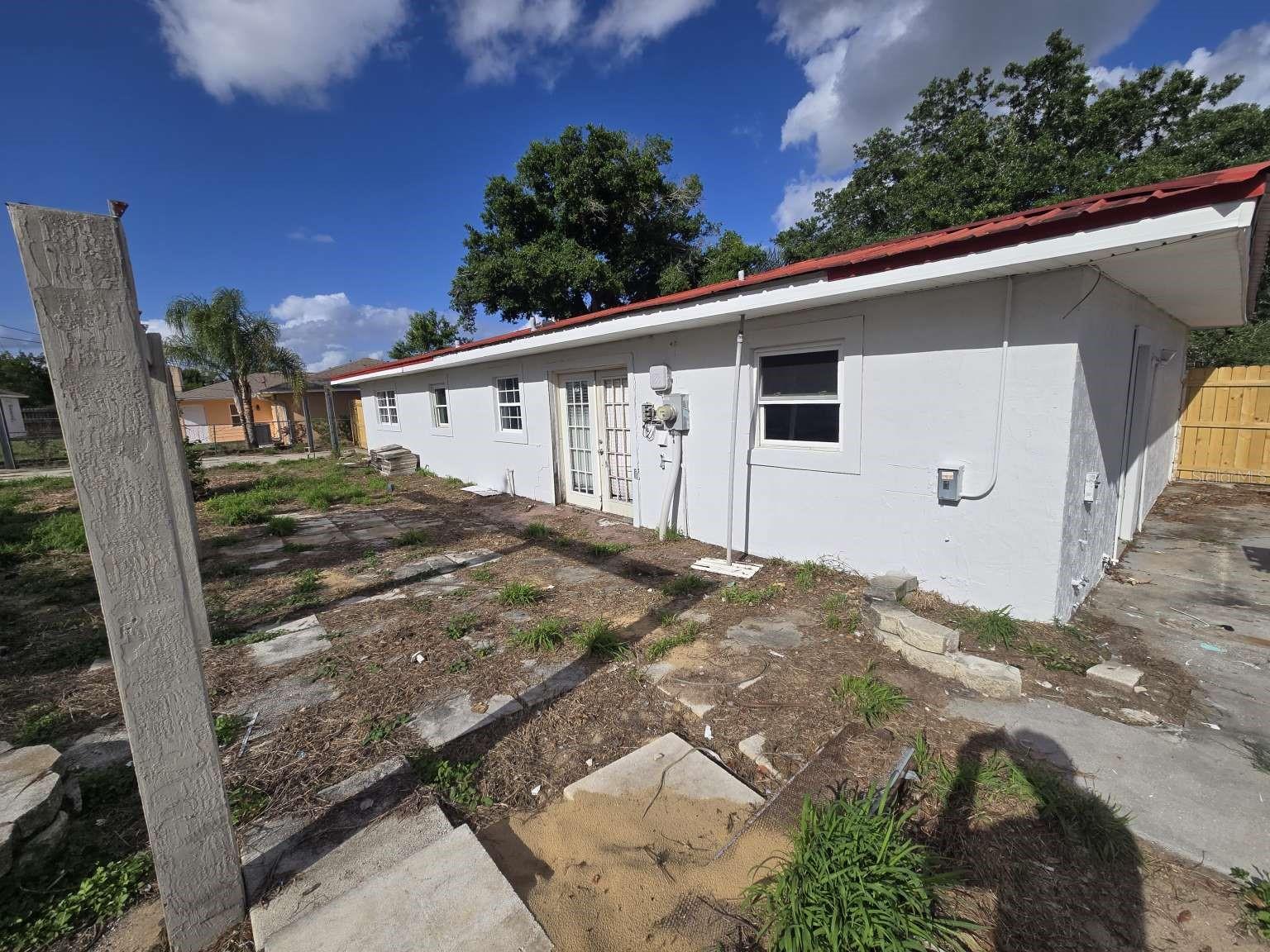 833 SHERWOOD DR, LAKE WALES, FL, 33898