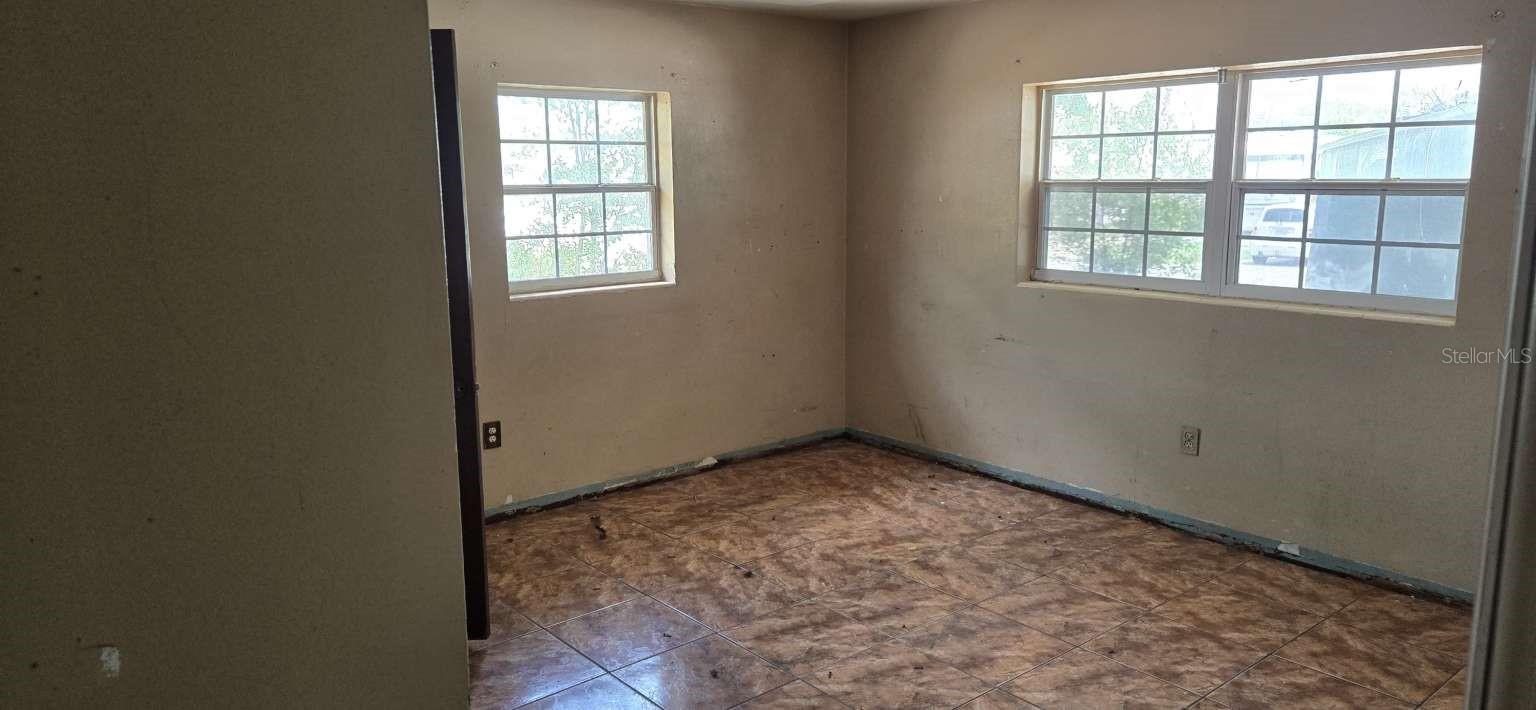 833 SHERWOOD DR, LAKE WALES, FL, 33898