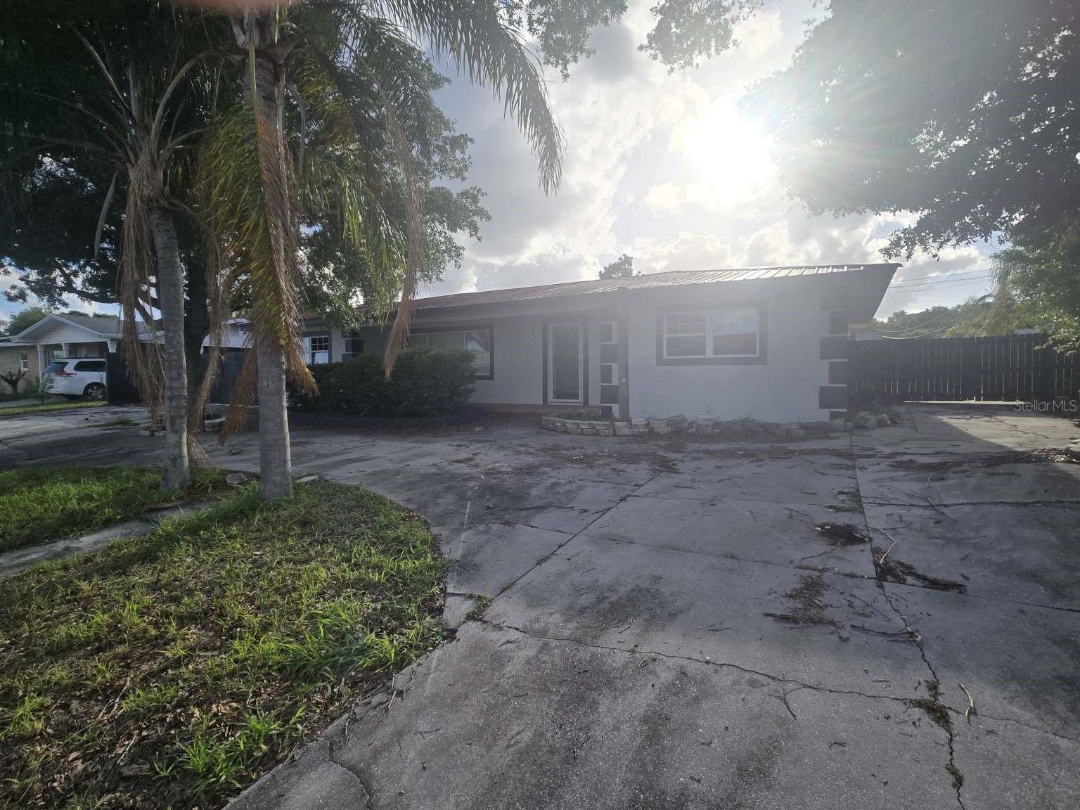 833 SHERWOOD DR, LAKE WALES, FL, 33898