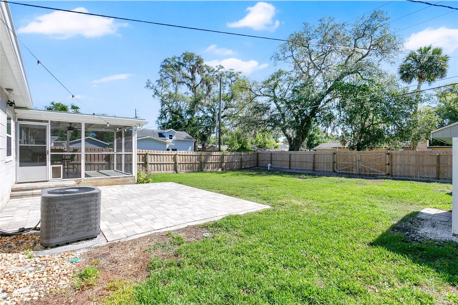 2105 S PALMETTO AVE, SANFORD, FL, 32771