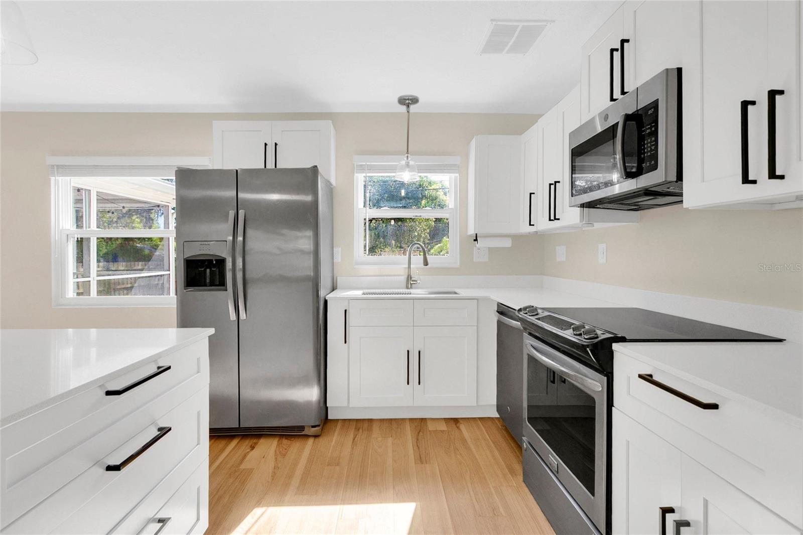 2105 S PALMETTO AVE, SANFORD, FL, 32771