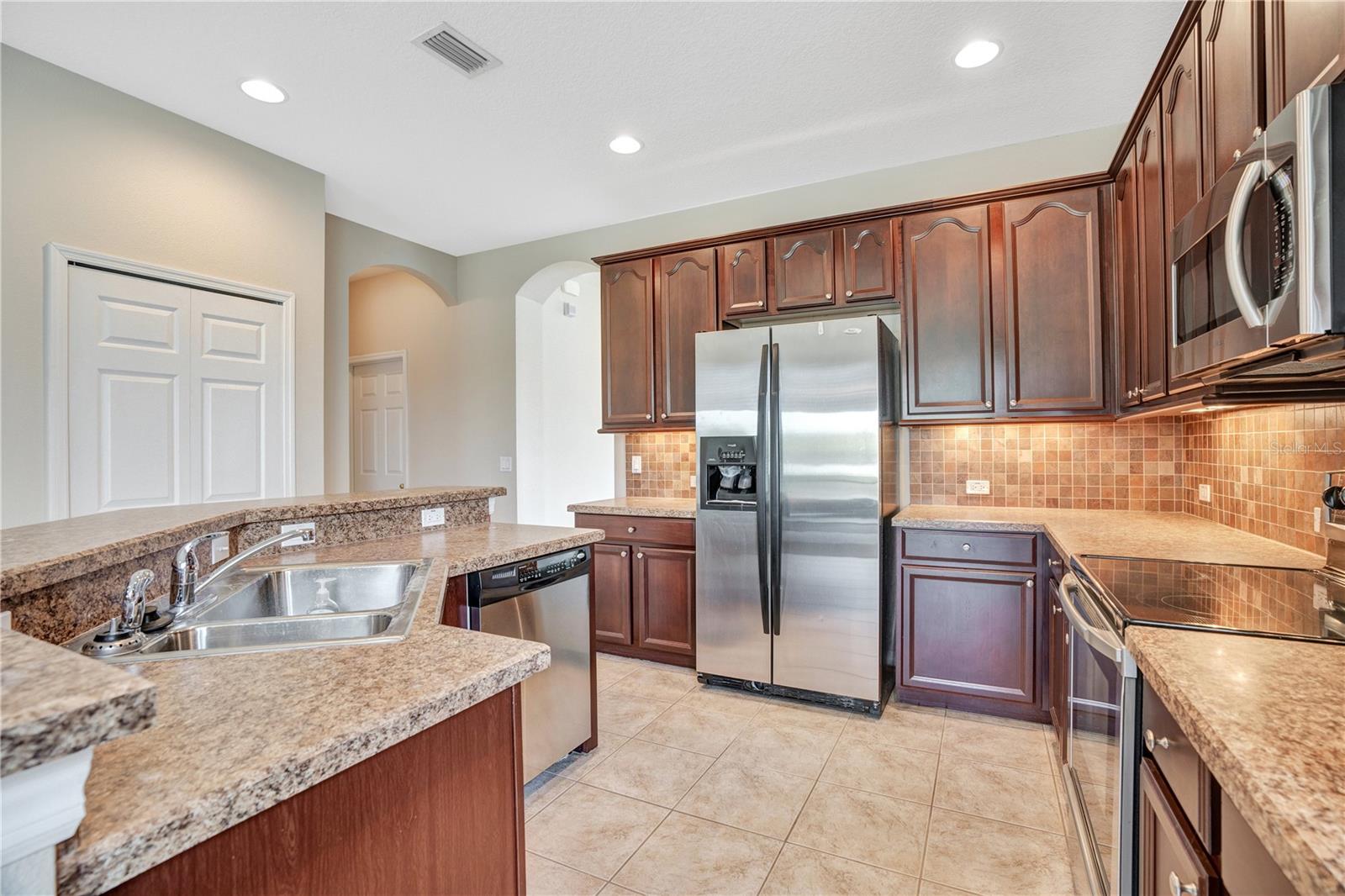 456 SILVERDALE AVE, WINTER GARDEN, FL, 34787