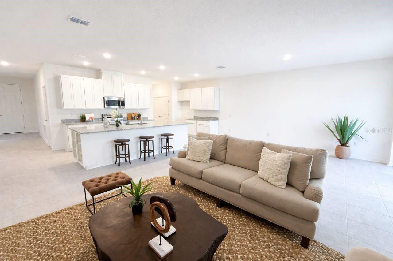 15 RAMBLEWOOD DR, PALM COAST, FL, 32164