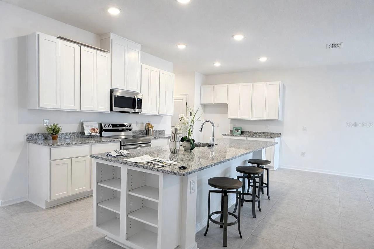 15 RAMBLEWOOD DR, PALM COAST, FL, 32164