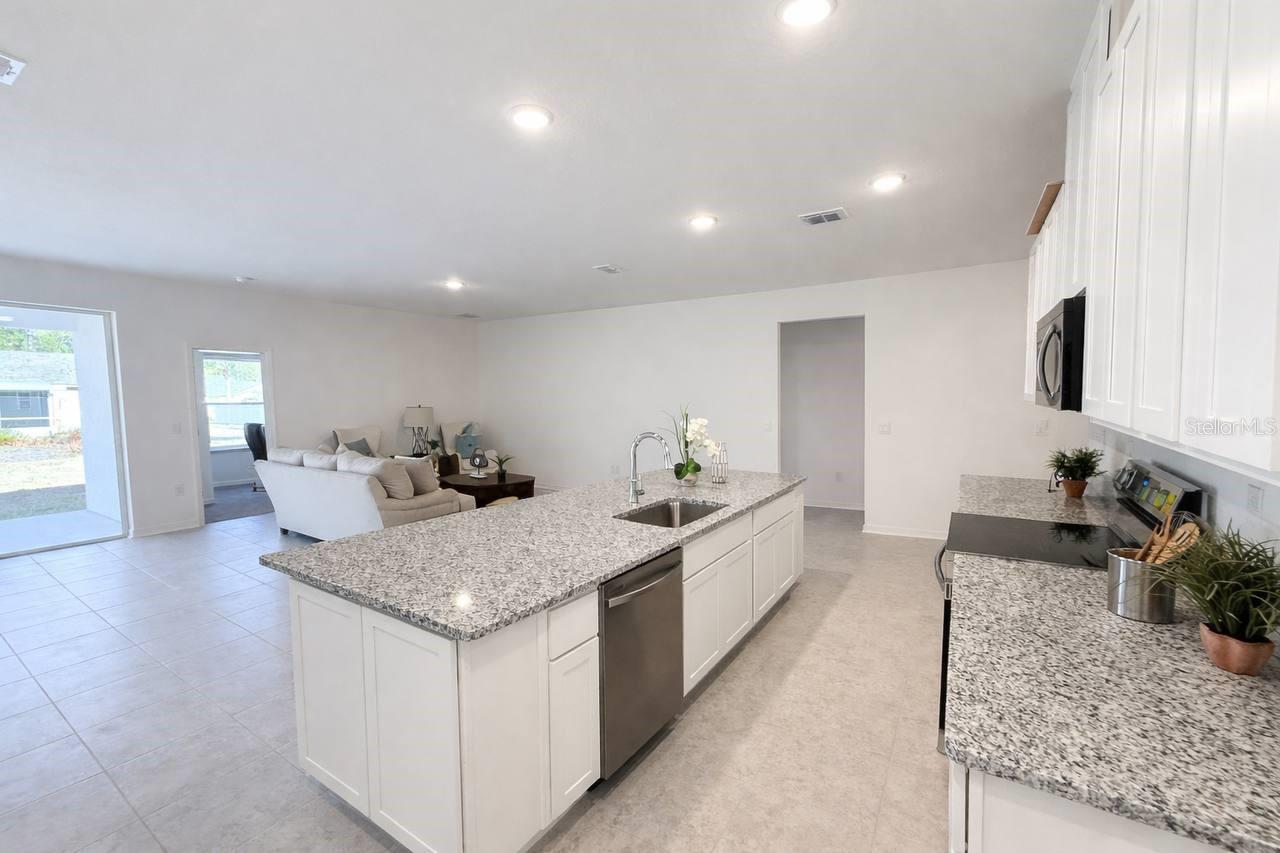 15 RAMBLEWOOD DR, PALM COAST, FL, 32164